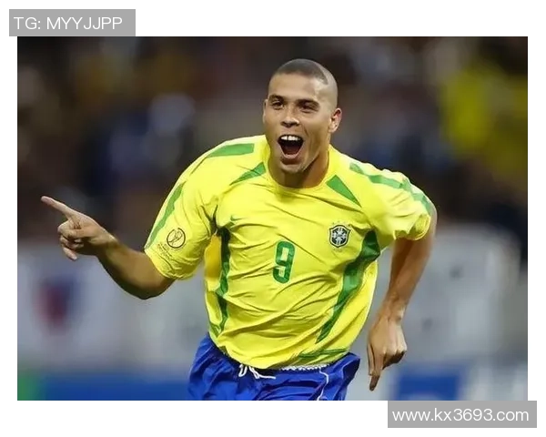 球星寸头足球风潮席卷赛场 探秘这一时尚与实力的完美结合